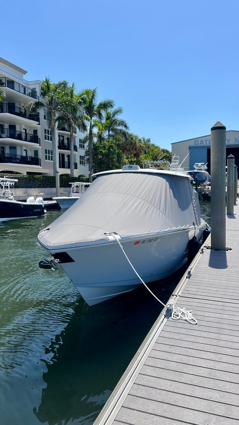 Premium Boat Cover at Marina